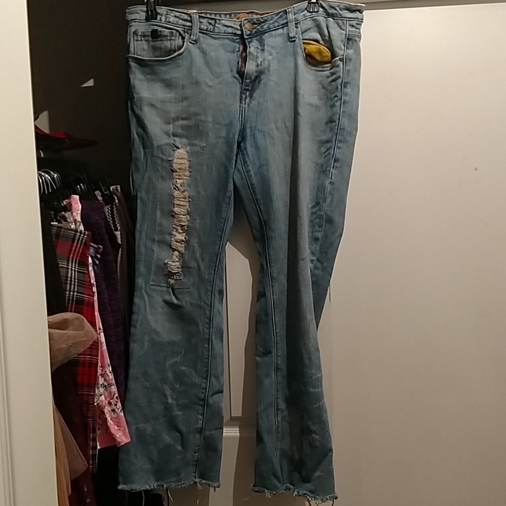 Ripped Request Jeans 16